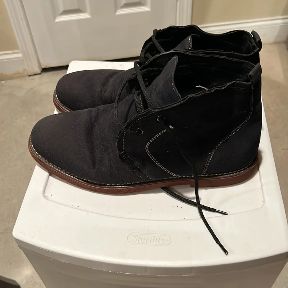 Unlisted by Kenneth Cole Suede‎ Boots